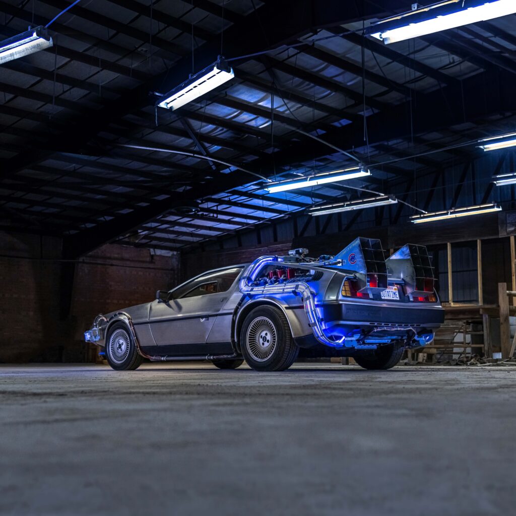 Le auto sono le stelle: l'arte di replicare le famose corse di Hollywood