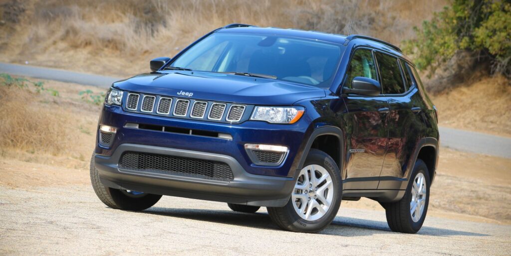 2021 Jeep Compass Drops Cambio manuale