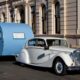 I ricchi stanno prendendo vacanze di lusso in camper quest'anno