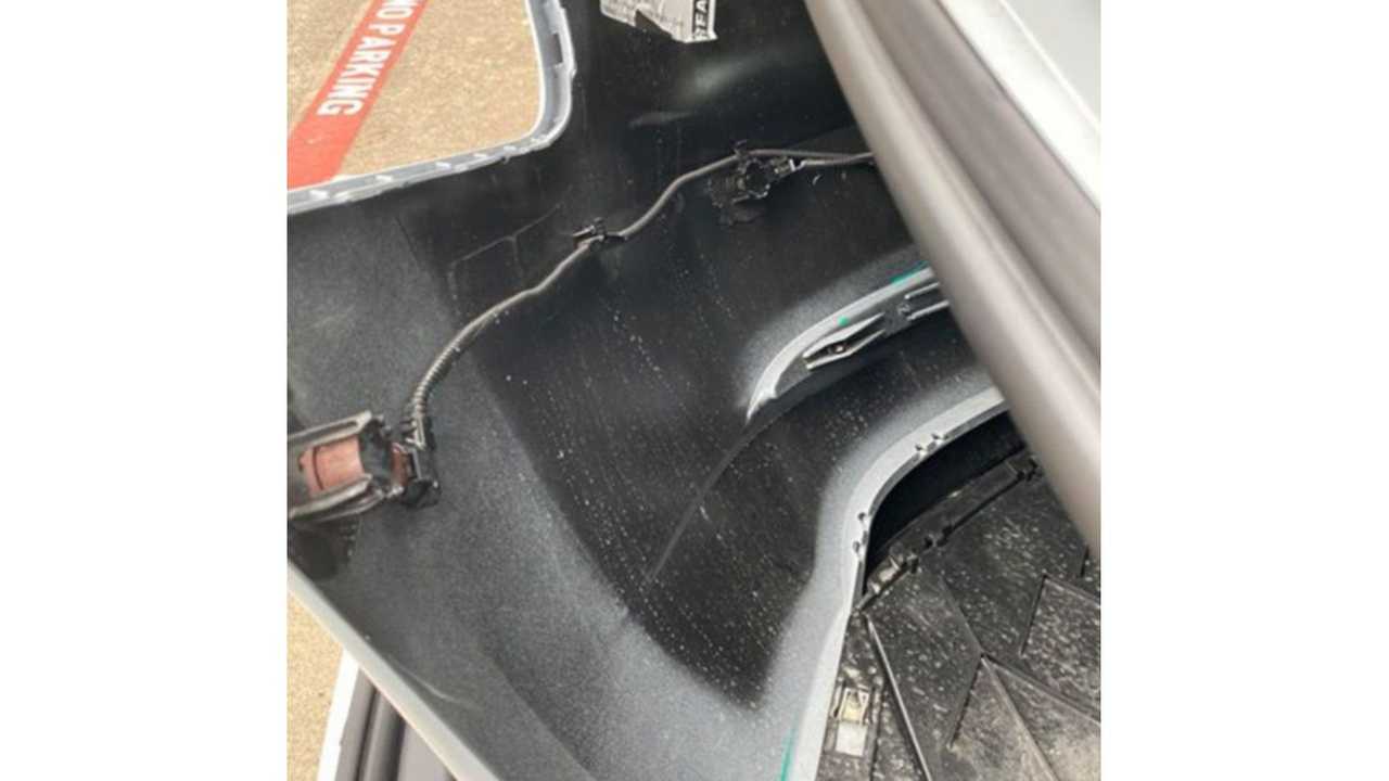 Problema del paraurti posteriore Tesla Model 3: controlla le storie di altri clienti interessati