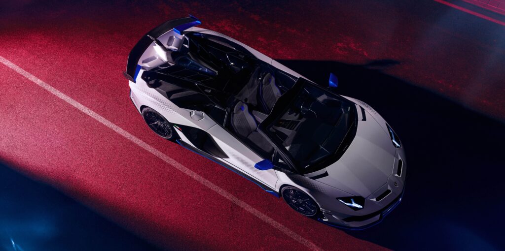 Lamborghini Aventador SVJ Xago ha un look personalizzato ispirato alle nuvole di Saturno