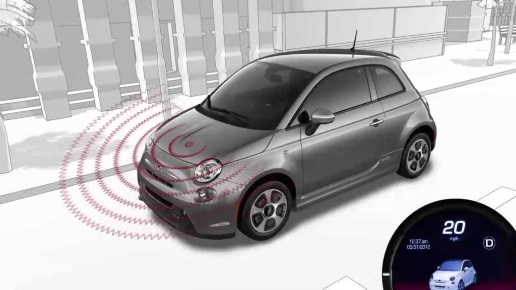 L'inquinamento ci circonda, quindi non facciamo in modo che i veicoli elettrici creino troppo inquinamento acustico