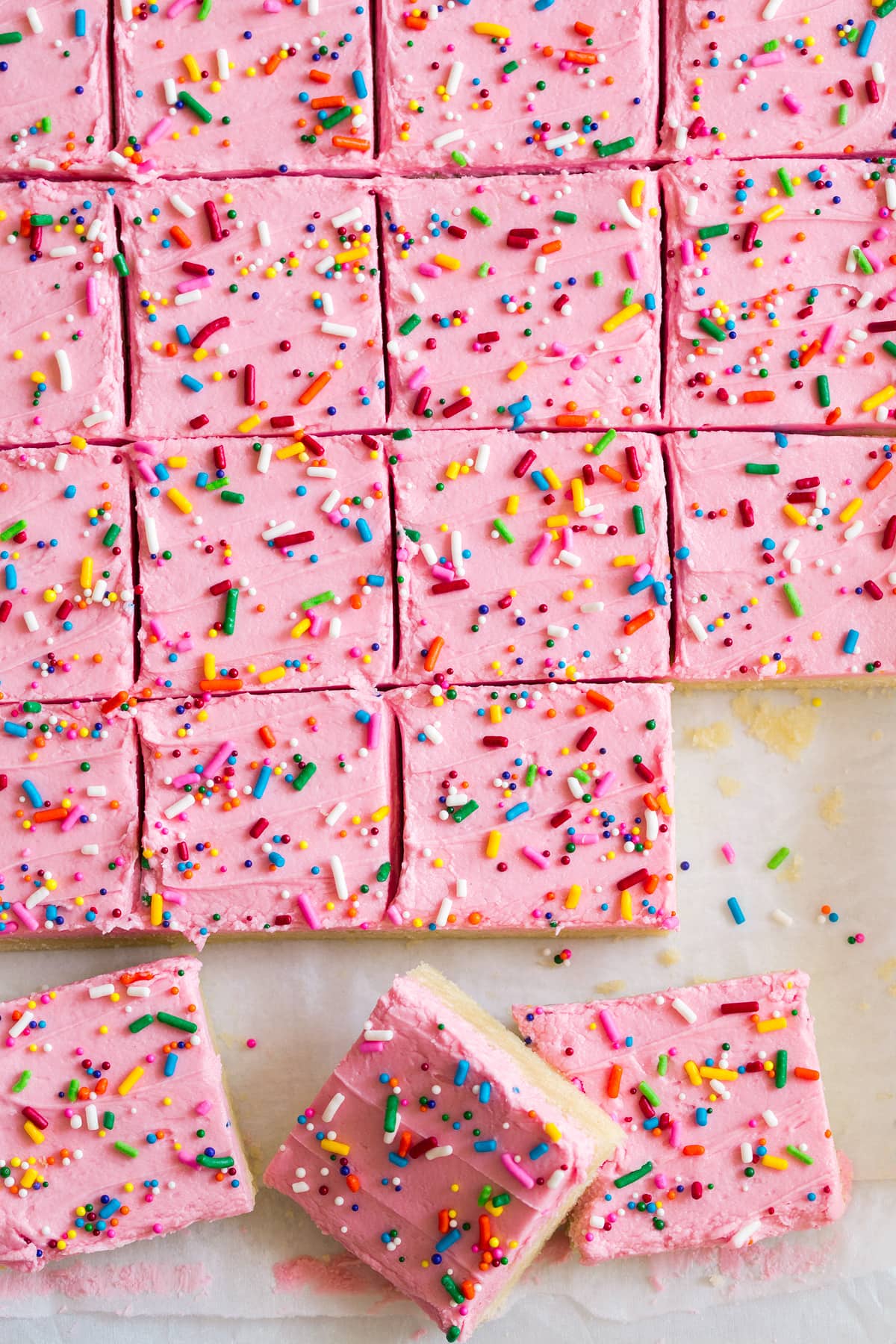 Zucchero Cookie Bar Overhead image of sugar cookie bars with frosting.