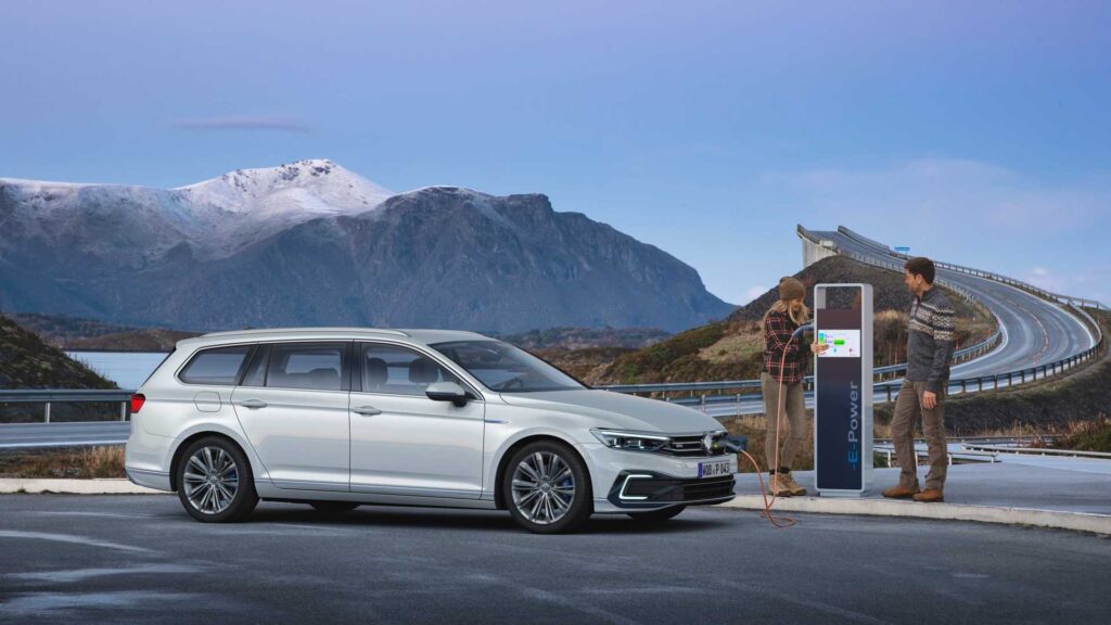 Successivo VW Passat per l'Europa otterrà la variante completamente elettrica, arriverà nel 2023