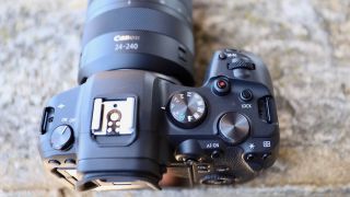 Canon EOS R6