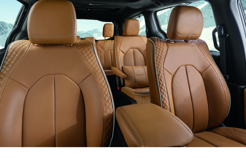 Chrysler Pacifica del 2021, modello caricato, costa quasi $ 55.000
