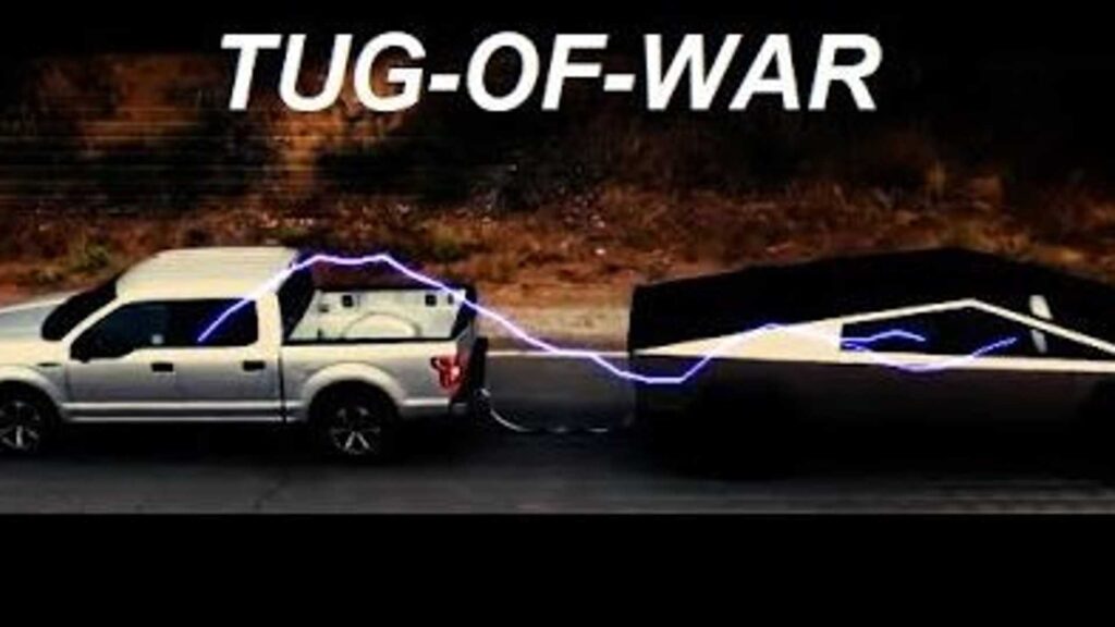 Guarda Tiny Tesla Cybertruck battere Ford F-150 in Tug Of War: Ram Crushes Both