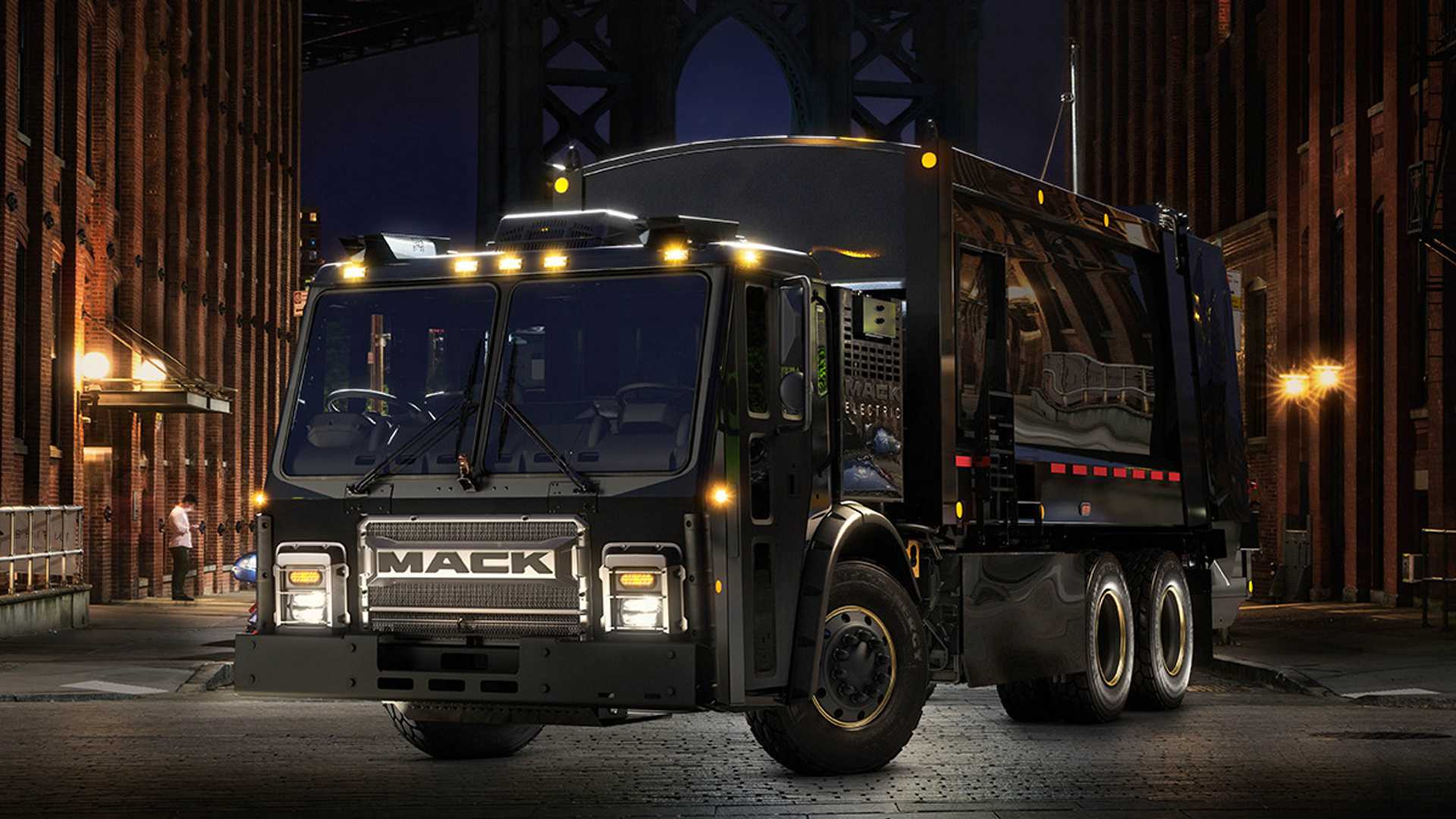 Mack LR Electric