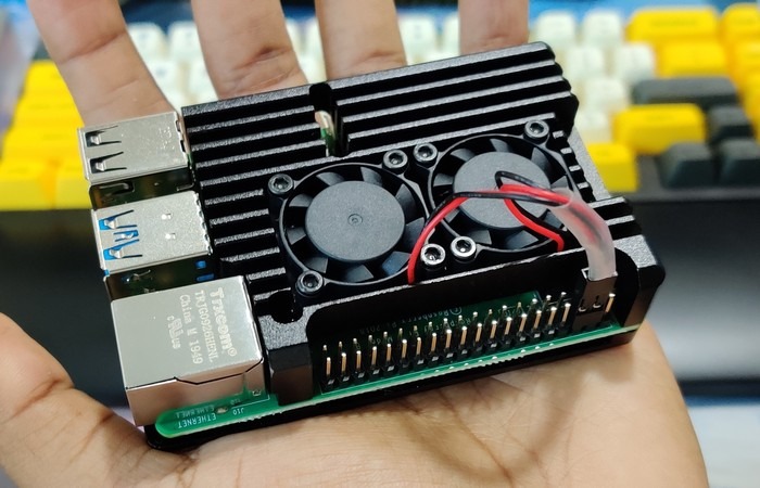 Custodia desktop Raspberry Pi 4 03 Raspberry Pi 4 Desktop Case 03