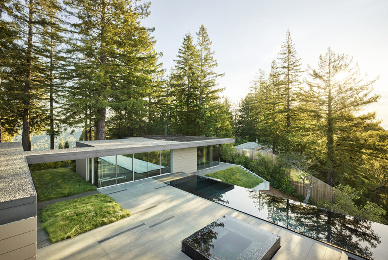 Idee di design da giardino per spazi abitativi di lusso all'aperto