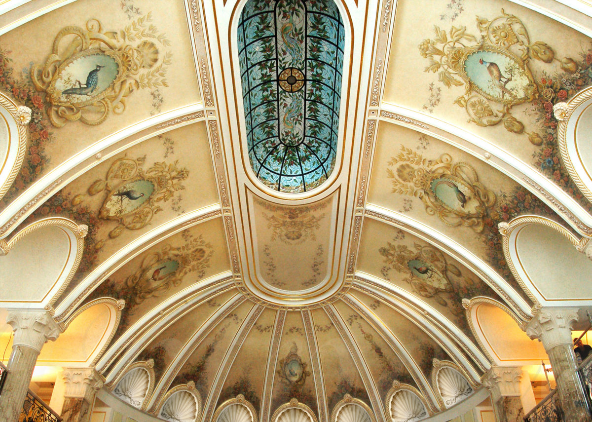 Grand Ballroom, Europa orientale