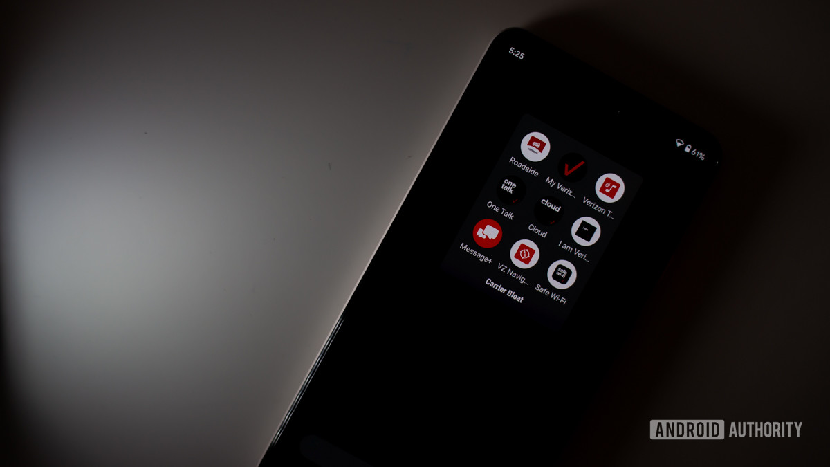 Verizon carrier bloatware on smartphone